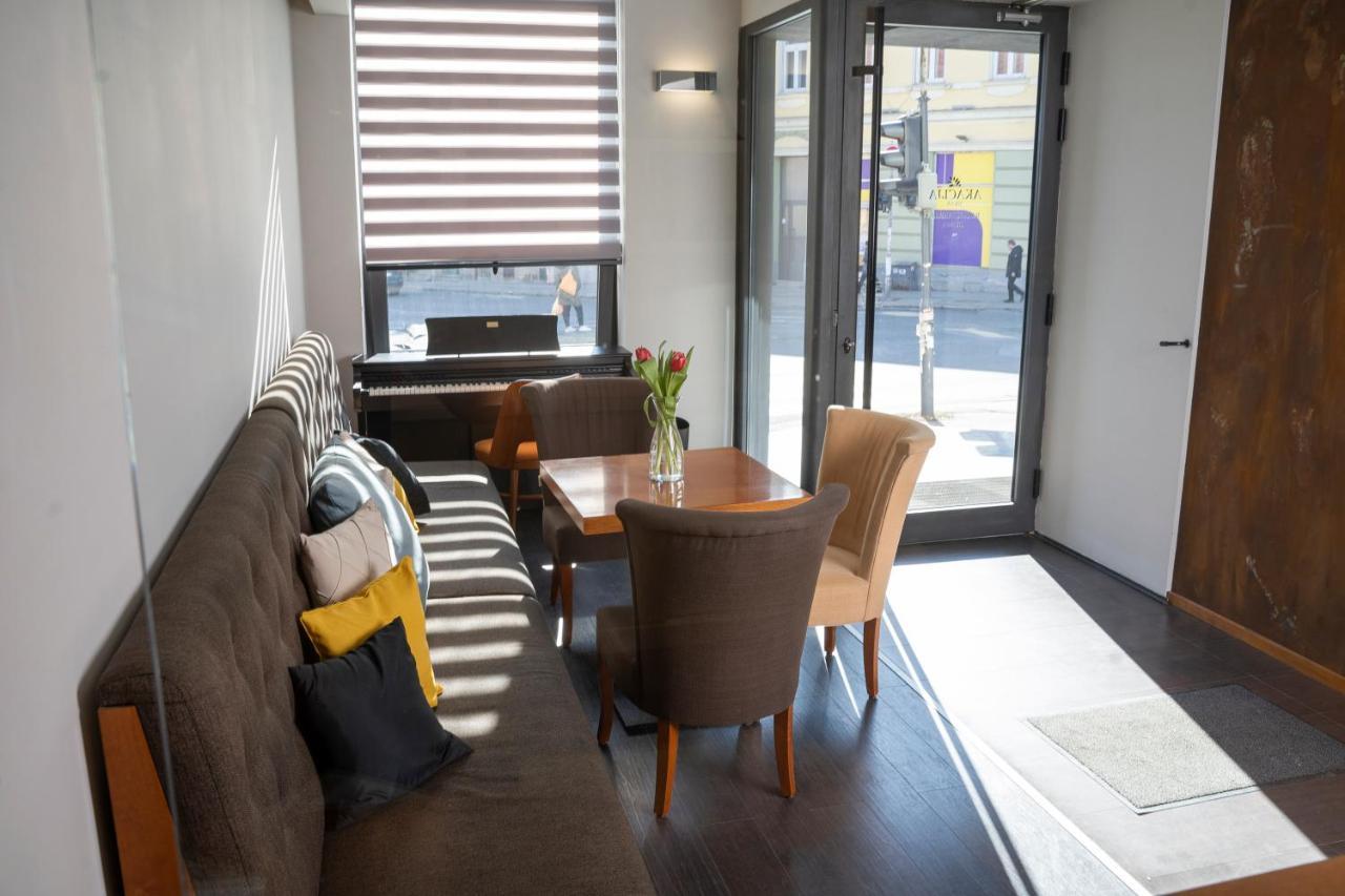 Akacija Luxury Suites Beograd Bagian luar foto